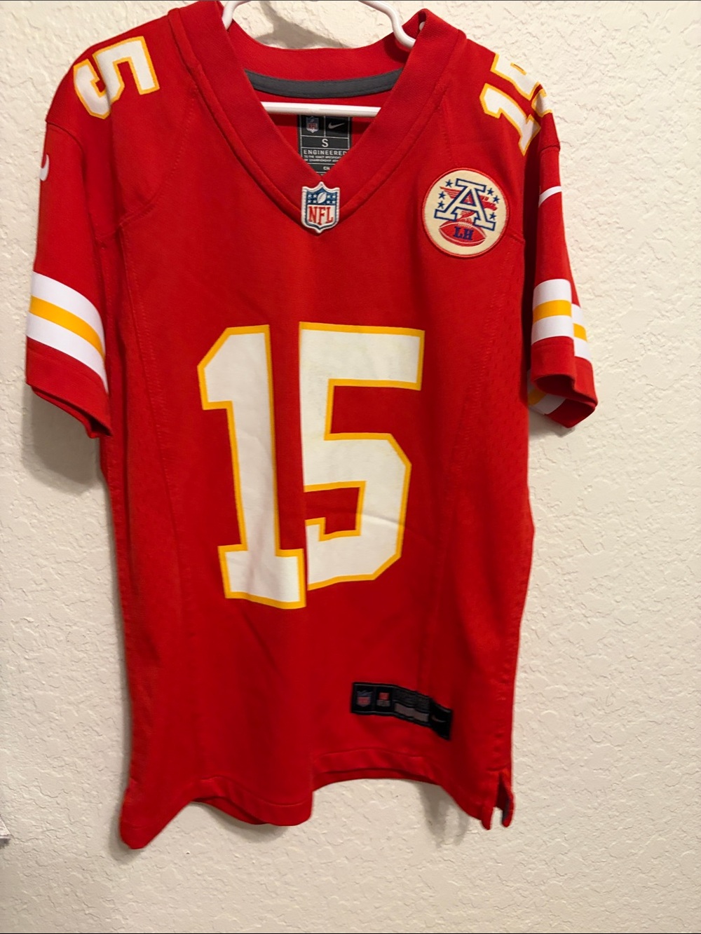 NFL Red Chiefs #15 Football Jersey with Yellow-Trim Accents